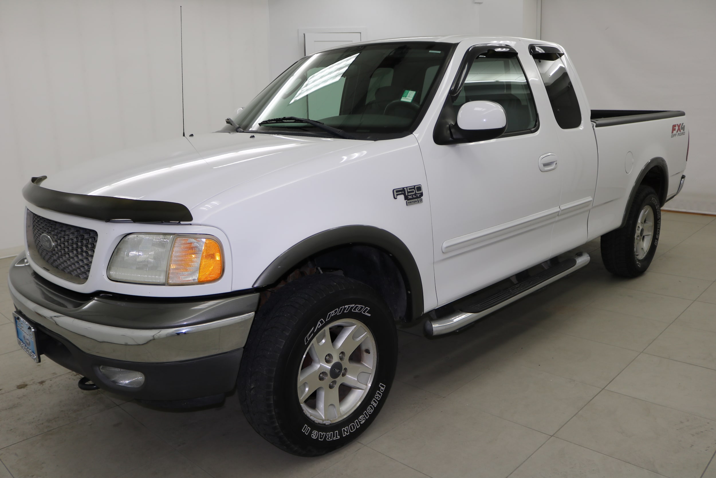 2003 Ford F-150 XLT's photo