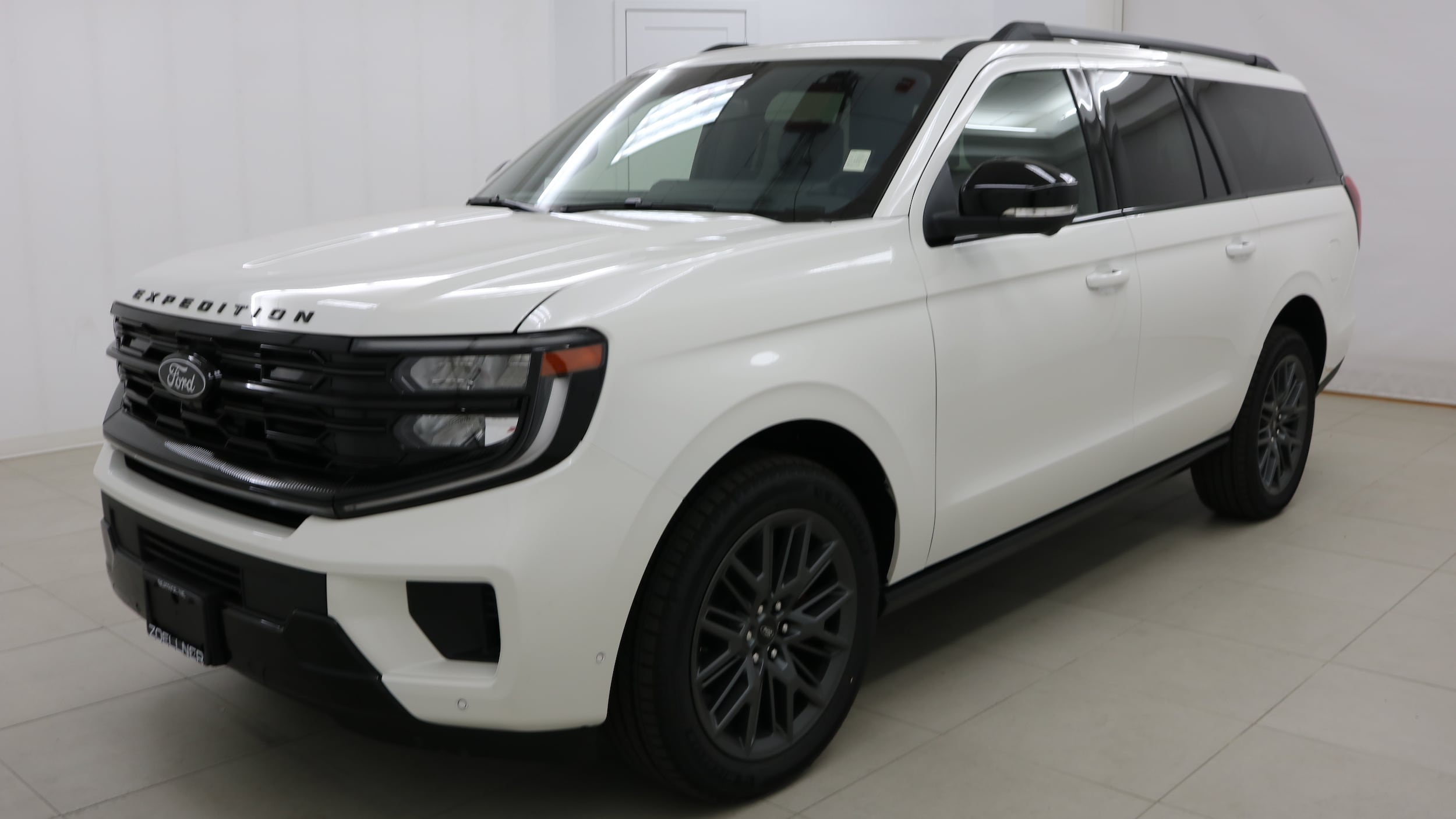 2025 Ford Expedition Platinum's photo