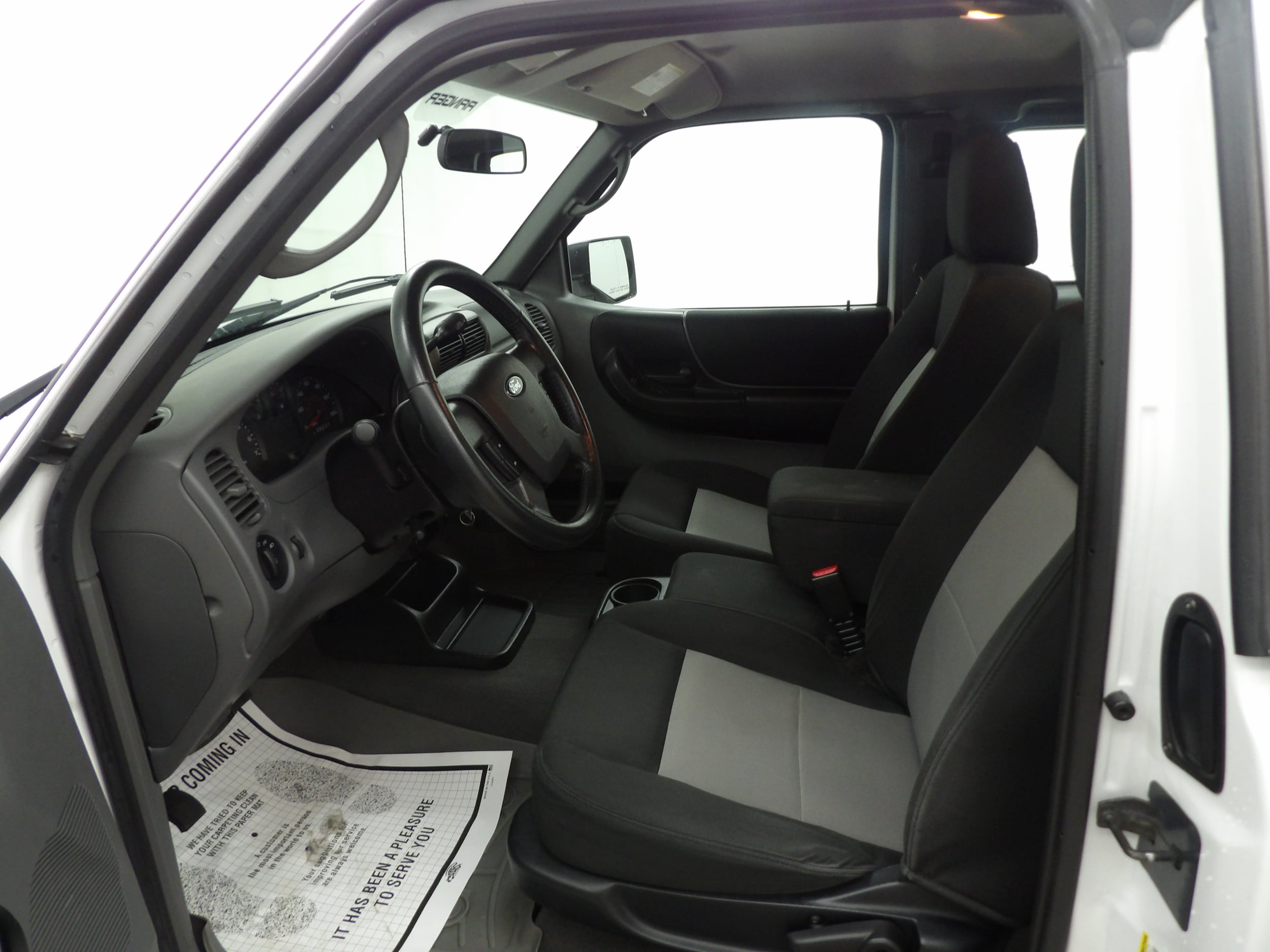 Used 2011 Ford Ranger XLT with VIN 1FTLR4FE0BPA08347 for sale in Beatrice, NE