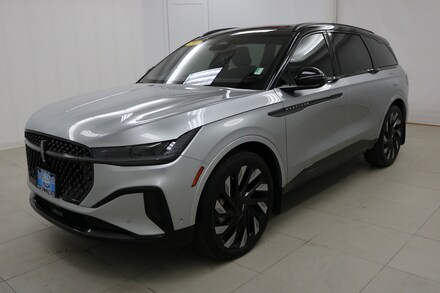 2024 Lincoln Nautilus RESERVE III