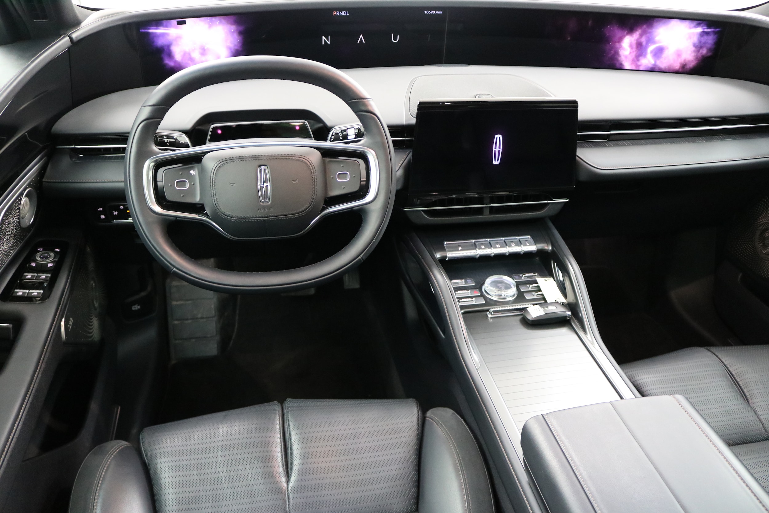 Used 2024 Lincoln Nautilus Reserve with VIN 5LMPJ8K46RJ792360 for sale in Beatrice, NE