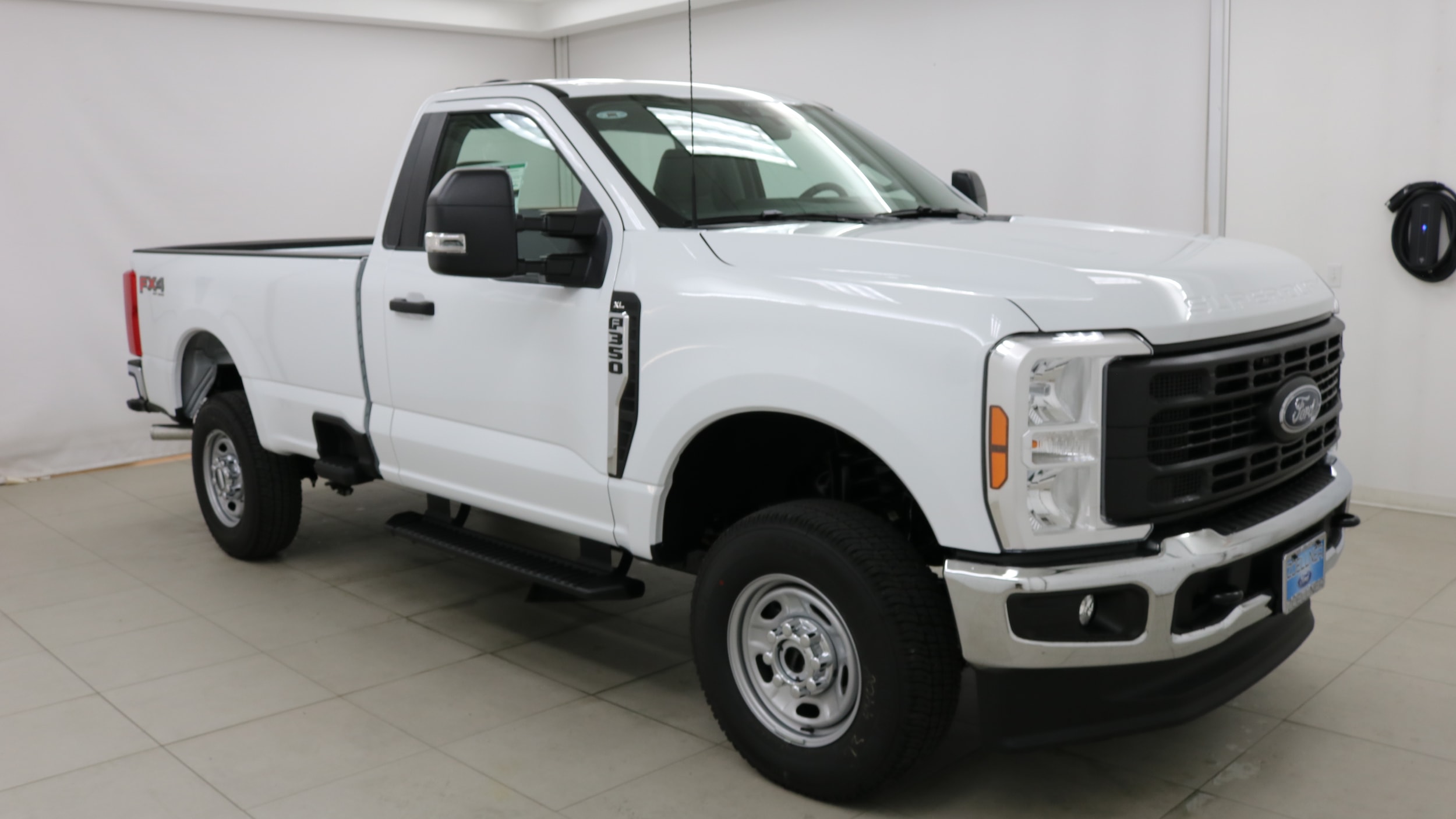 2026 Ford F-350 Super Duty XL - Photo 6
