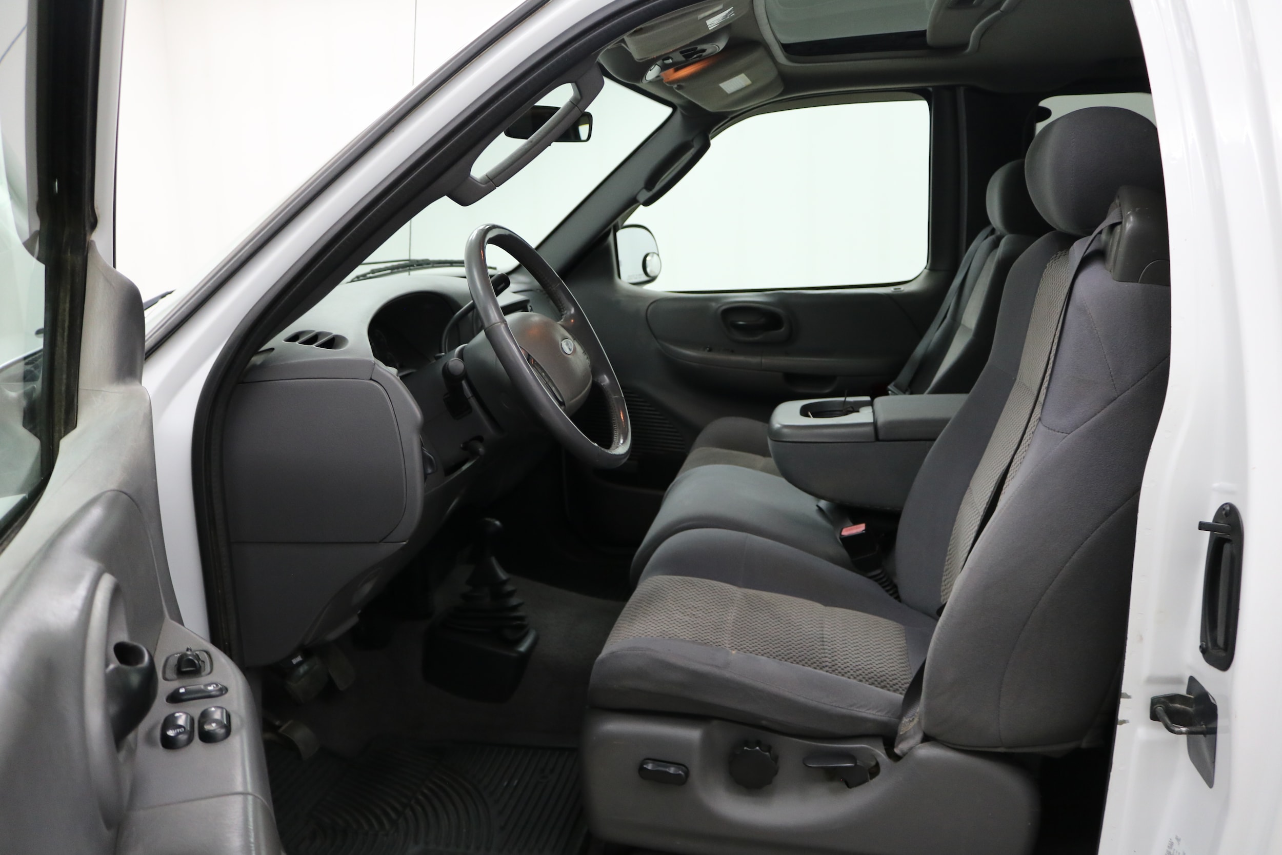 Used 2003 Ford F-150 XLT with VIN 1FTRX18L03NB74360 for sale in Beatrice, NE