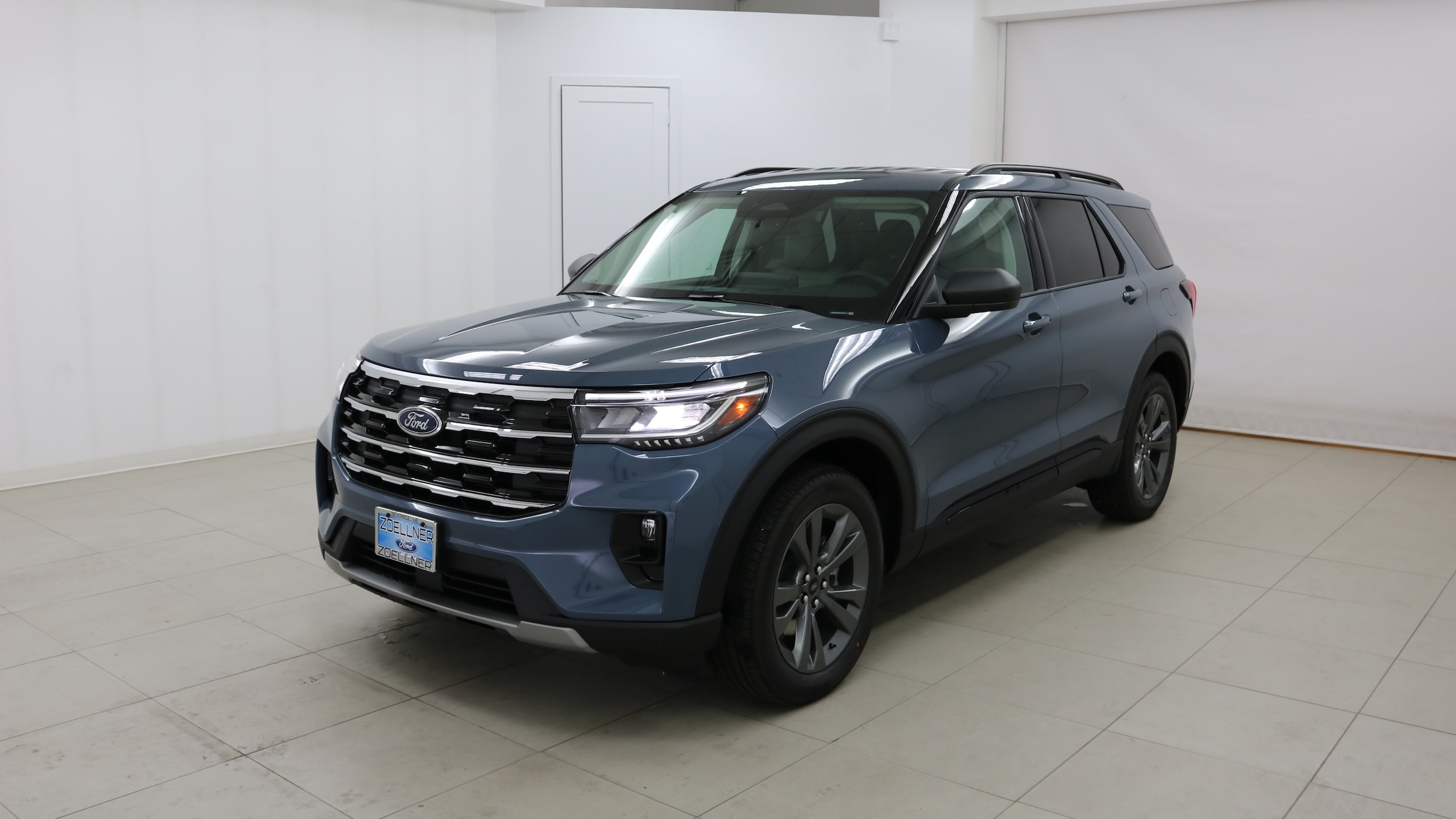 2026 Ford Explorer Active's photo