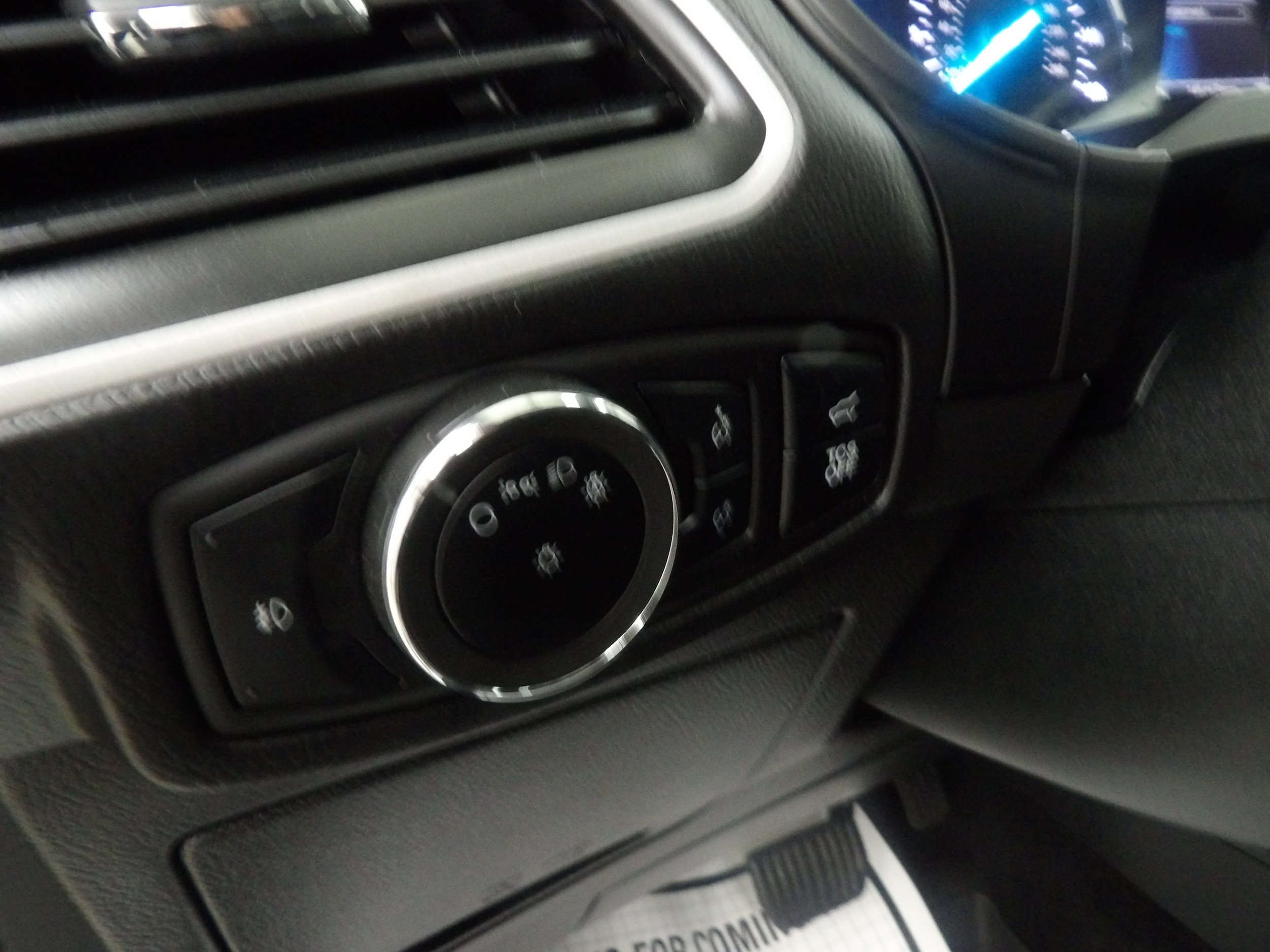 2024 Ford Edge SEL - Photo 14