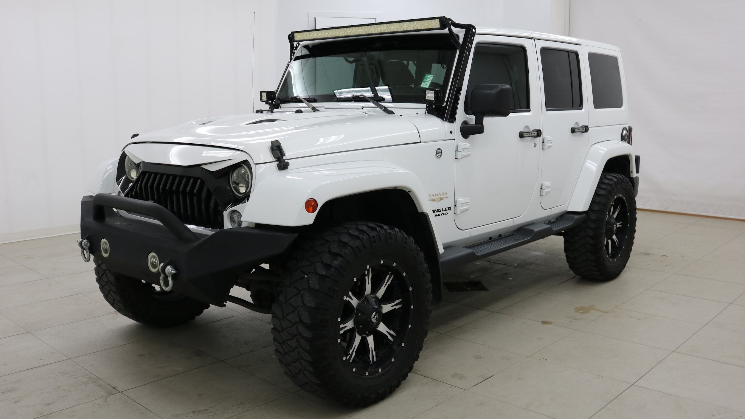 2014 Jeep Wrangler Unlimited Sahara's photo