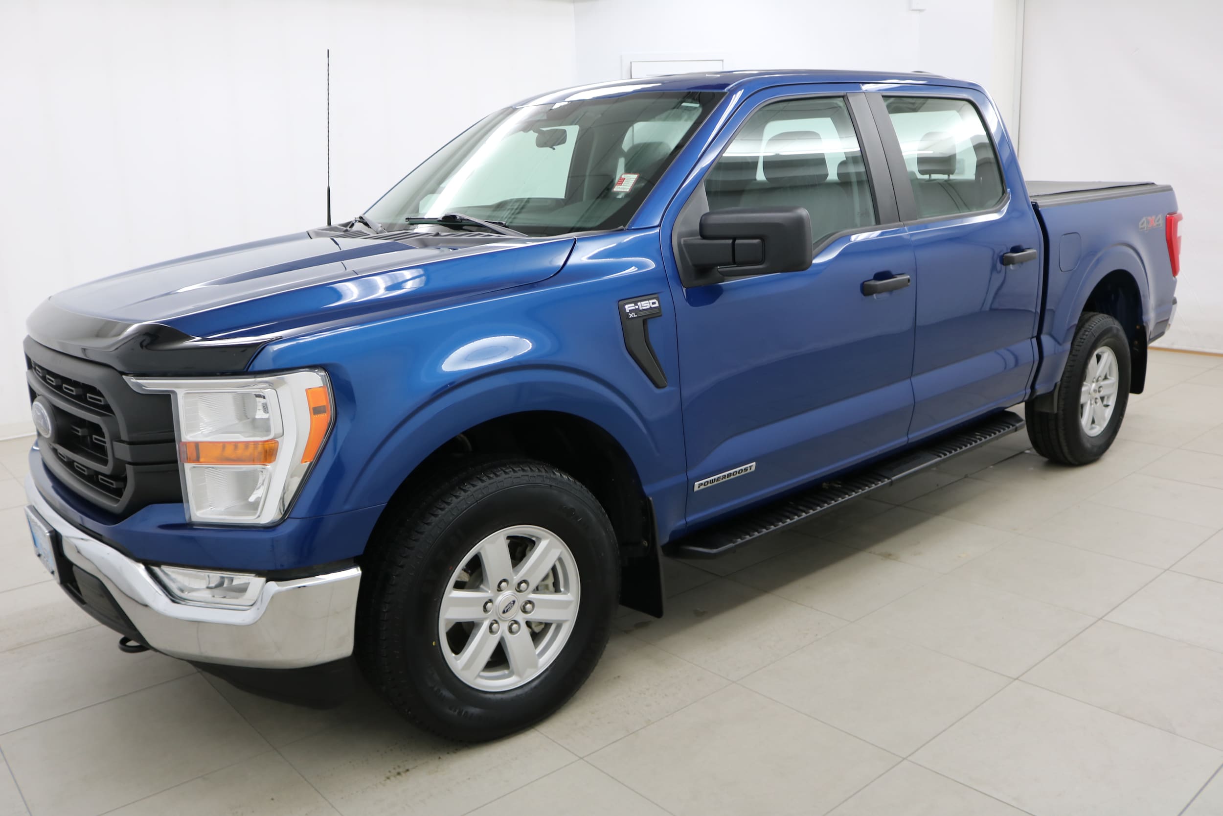 2022 Ford F-150 XL's photo
