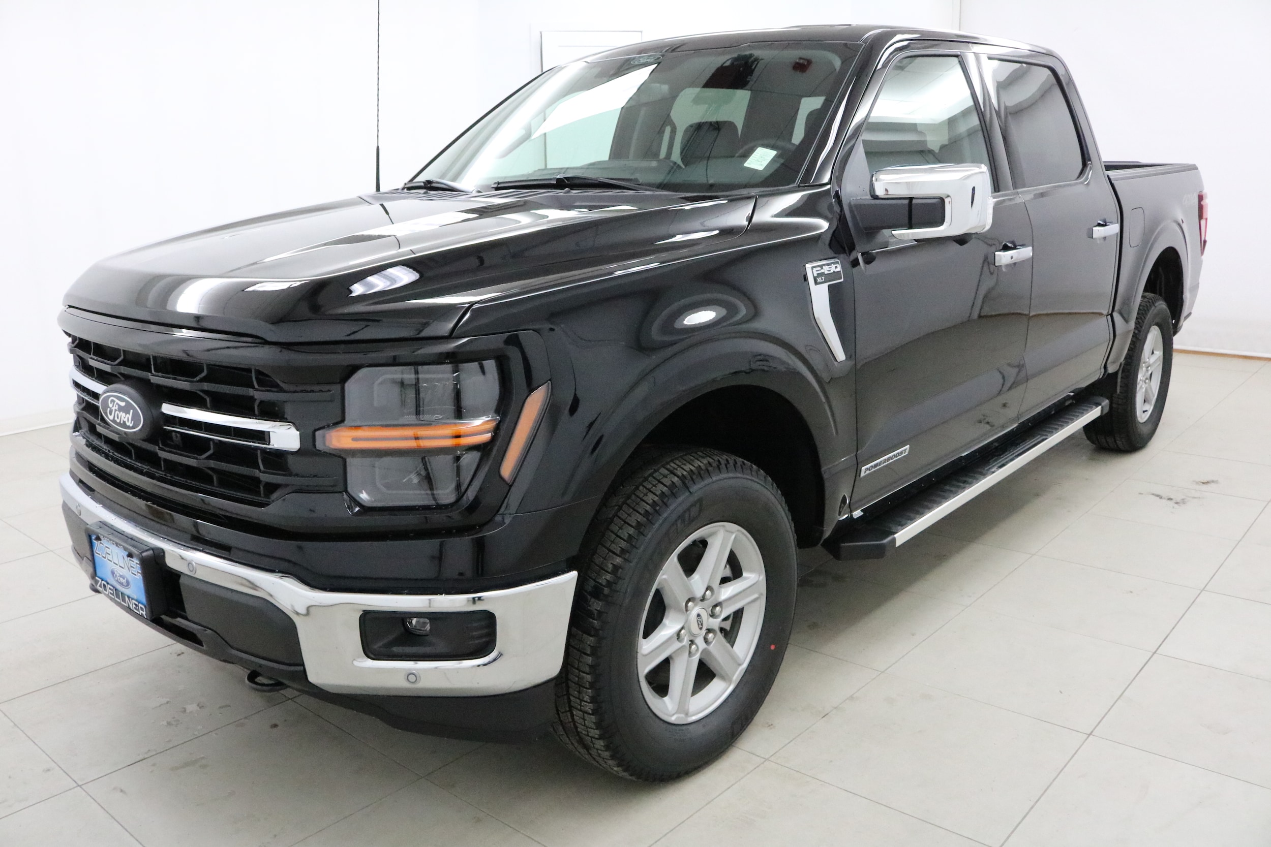 2025 Ford F-150 XLT's photo