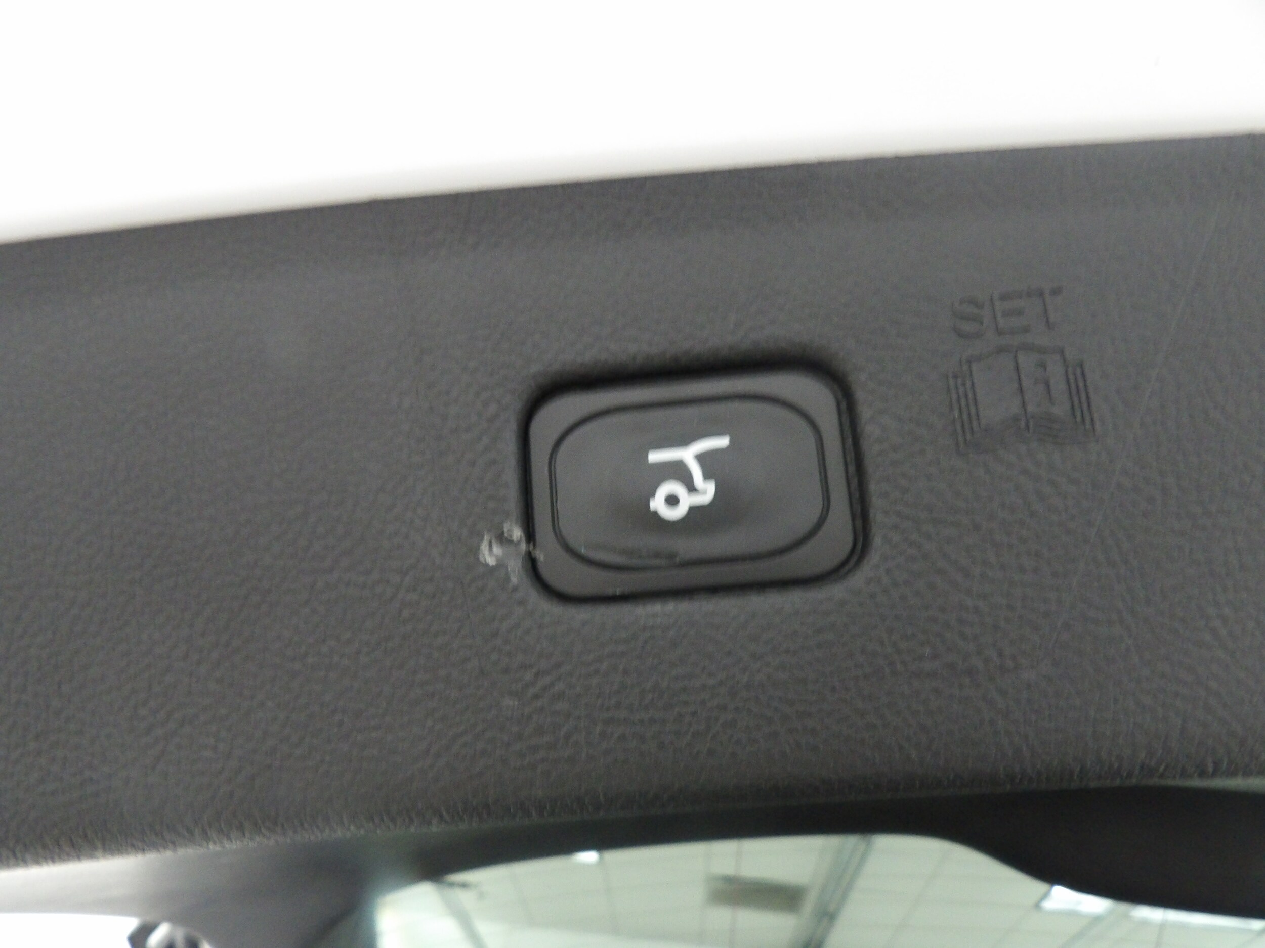 2024 Ford Edge SEL - Photo 9