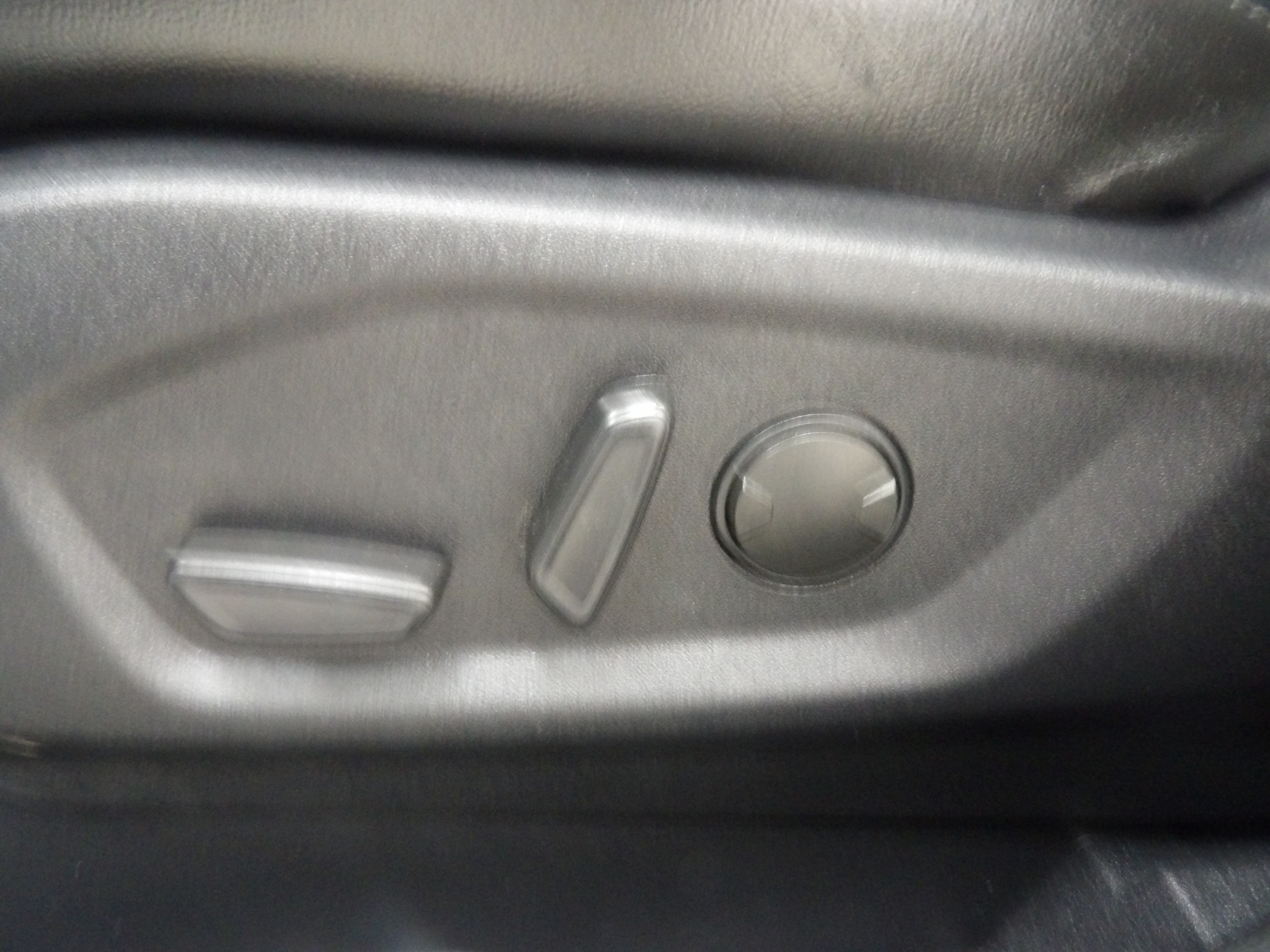 2024 Ford Edge SEL - Photo 14
