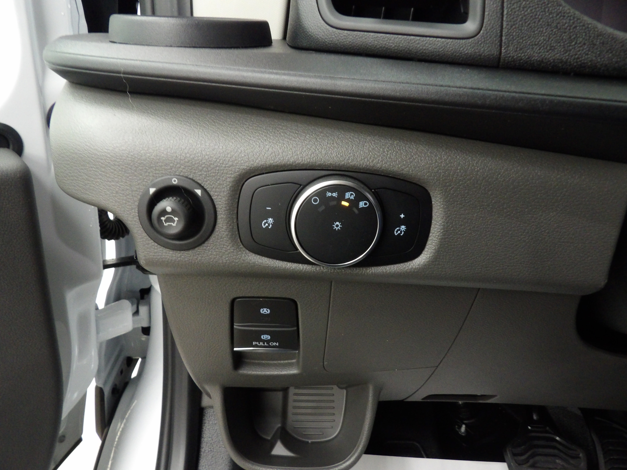 2026 Ford Transit Van Base - Photo 12