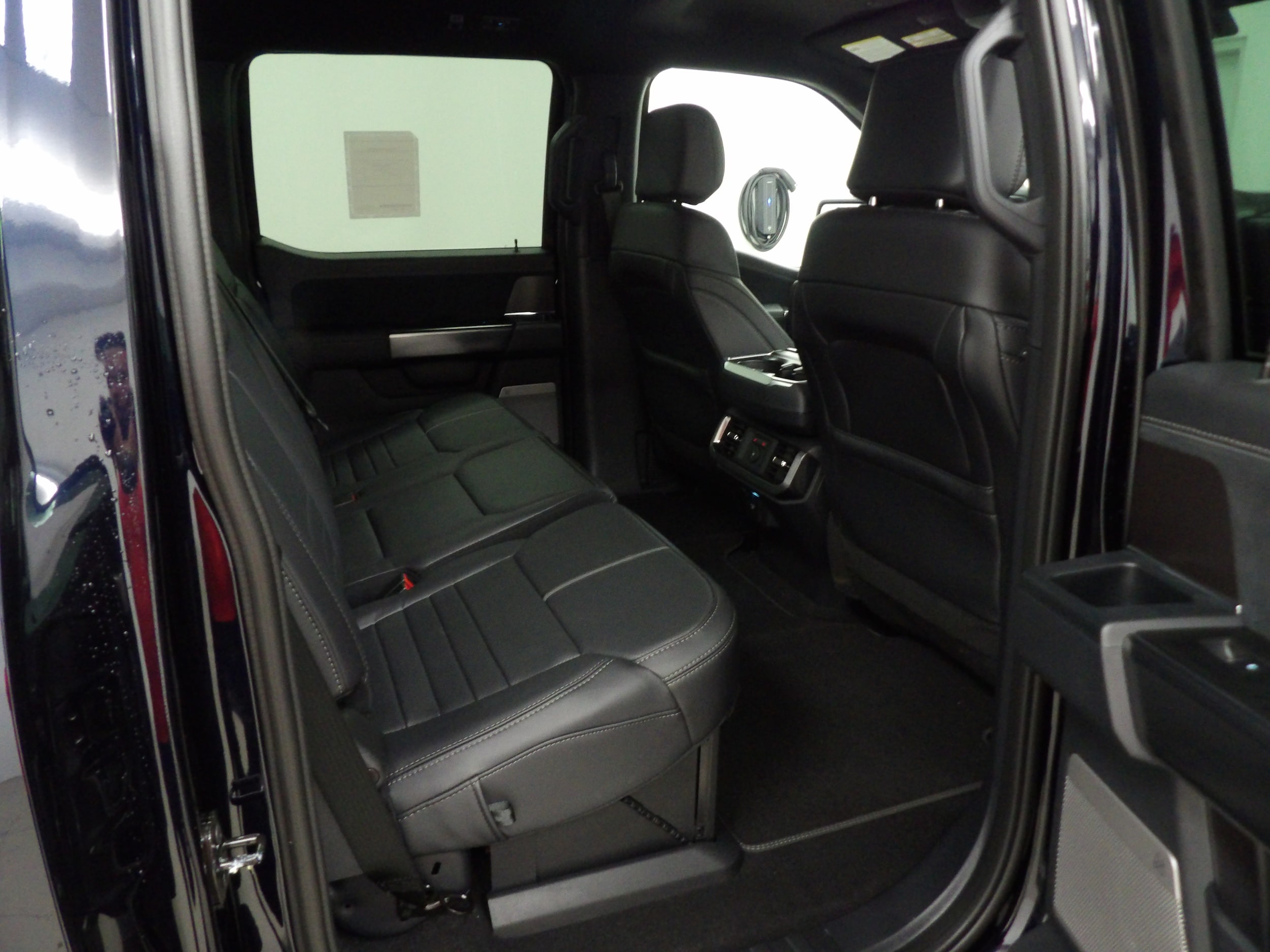 2026 Ford F-150 Platinum - Photo 26