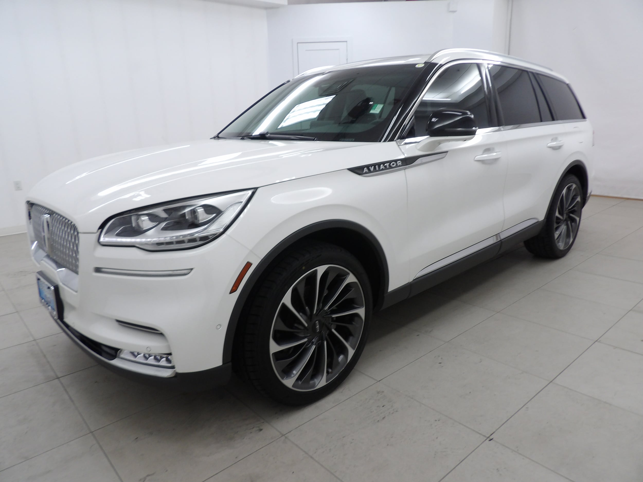 2021 Lincoln Aviator Reserve AWD's photo