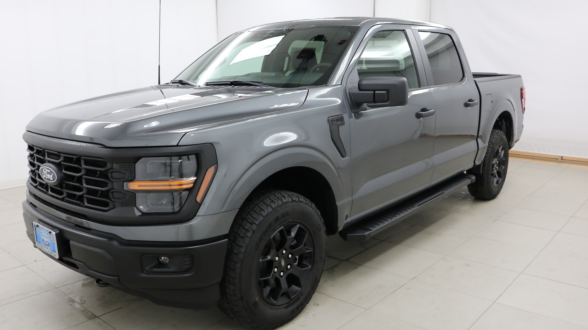 2025 Ford F-150 STX's photo