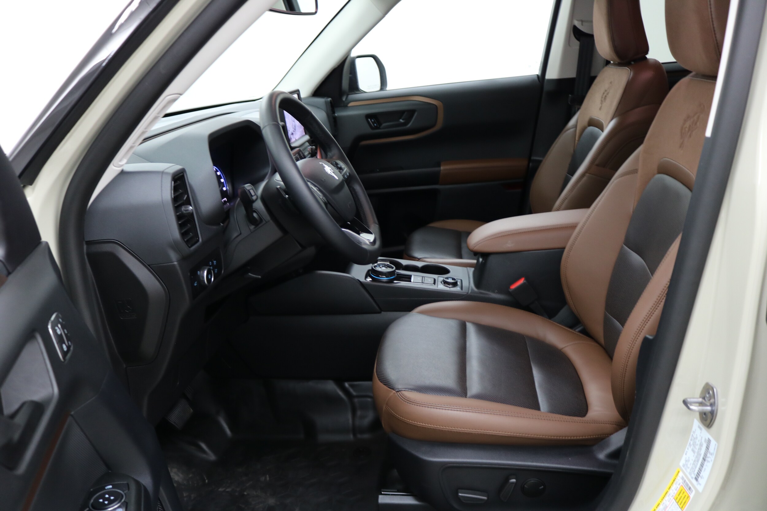 Used 2024 Ford Bronco Sport Badlands with VIN 3FMCR9D9XRRE24584 for sale in Beatrice, NE