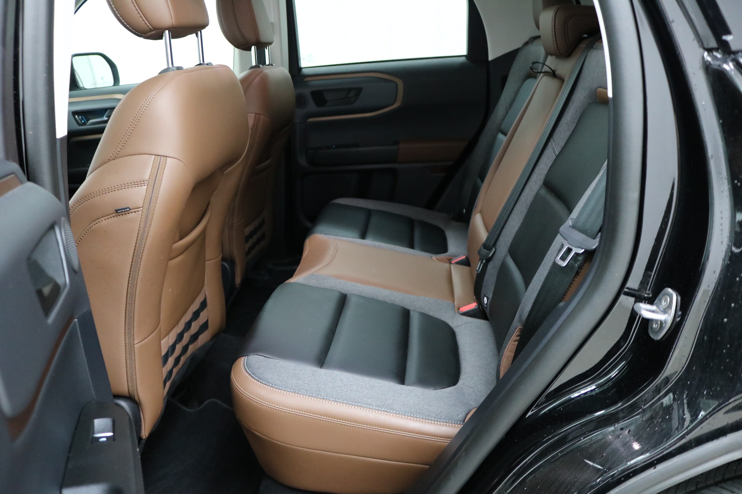2024 Ford Bronco Sport Outer Banks photo 3