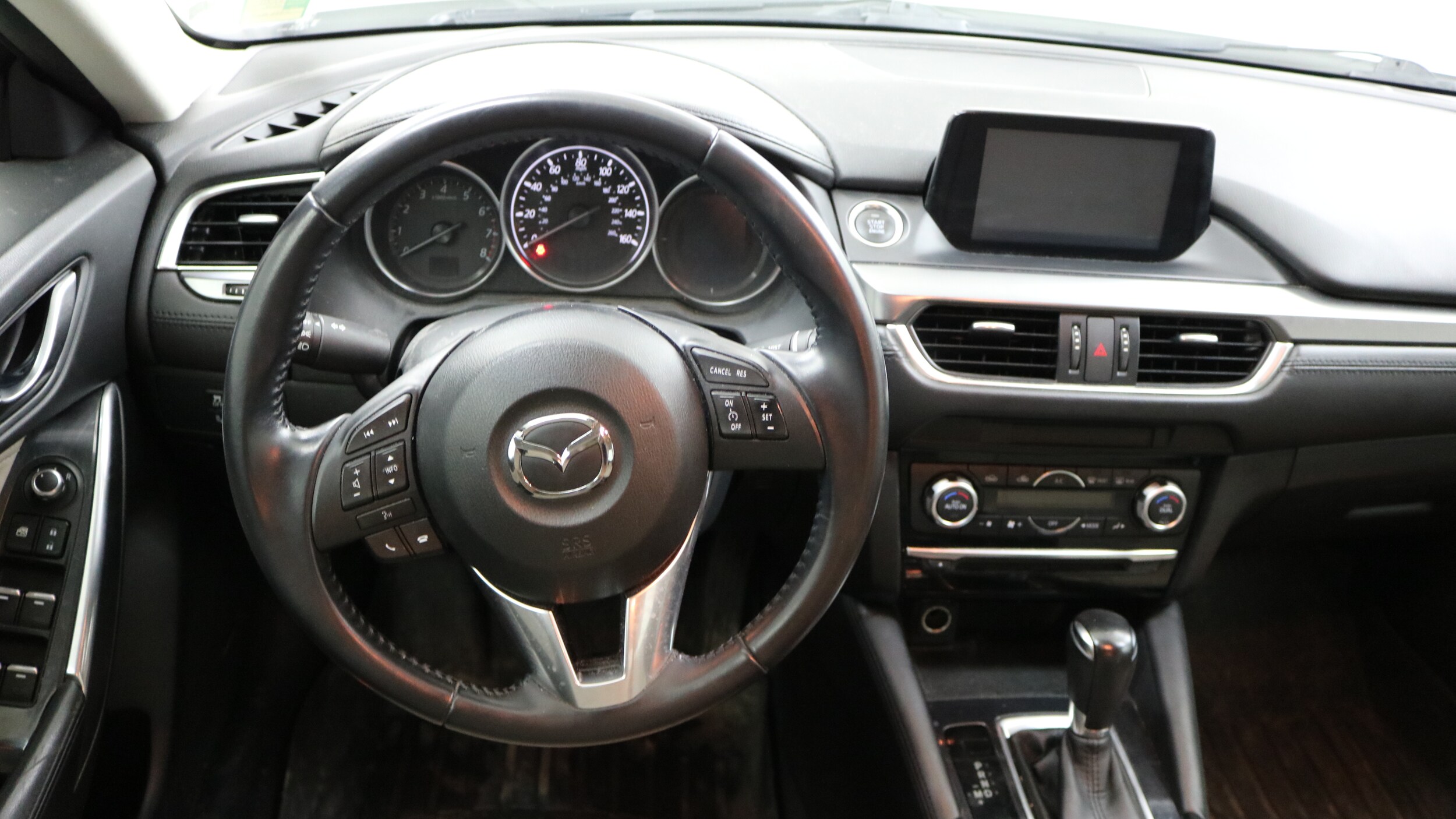 2016 Mazda Mazda6 Touring photo 4