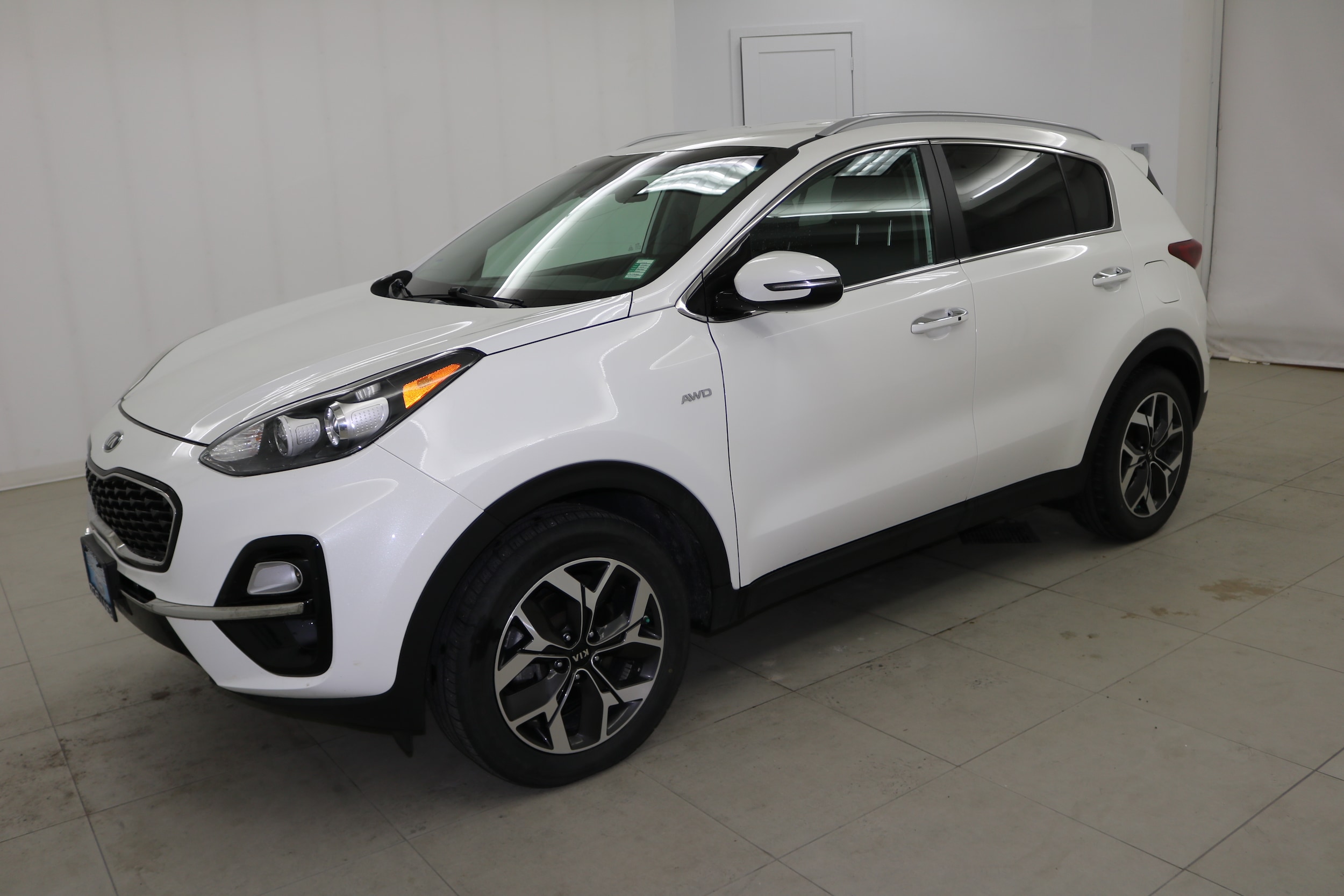 2020 Kia Sportage EX's photo