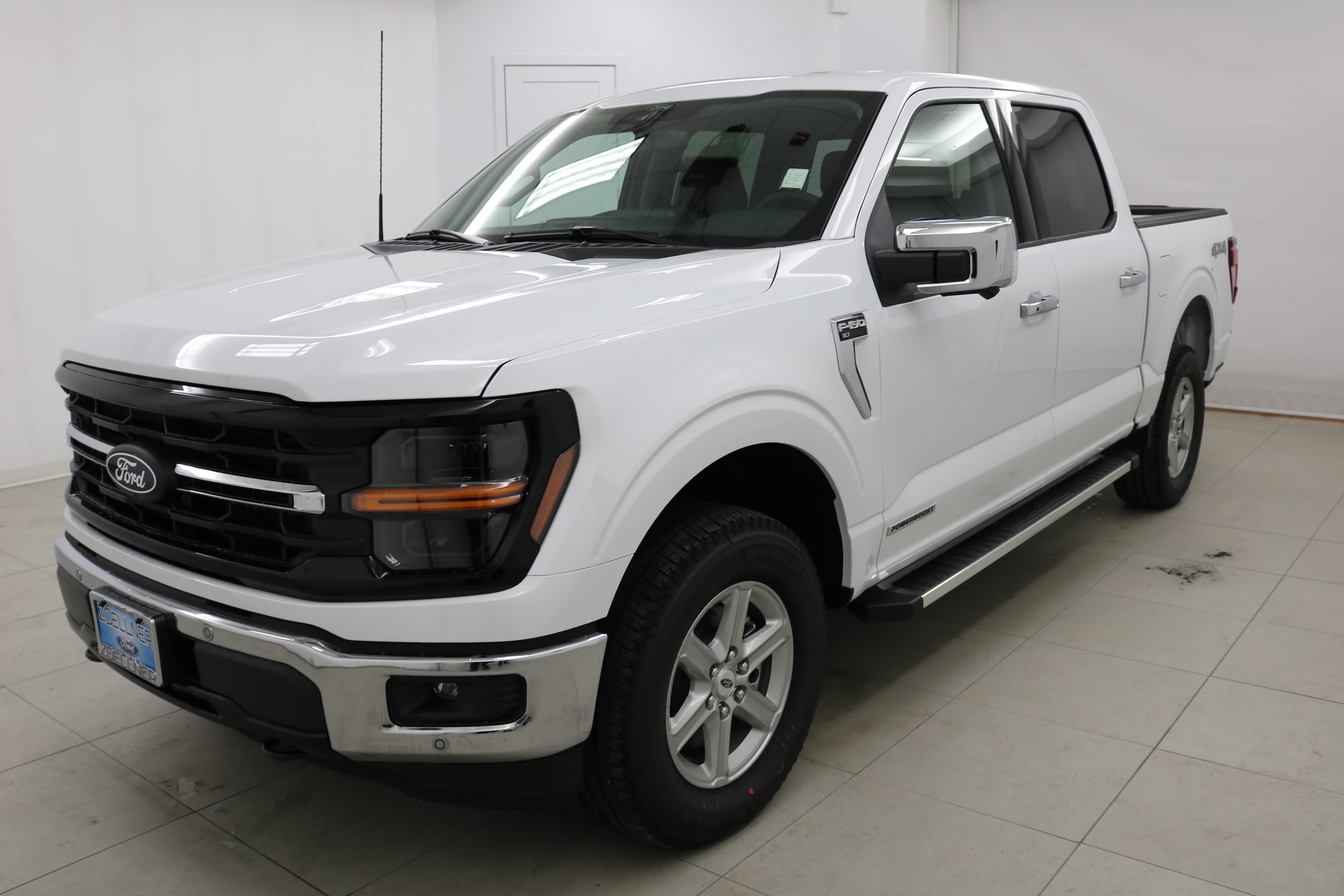 2025 Ford F-150 XLT's photo