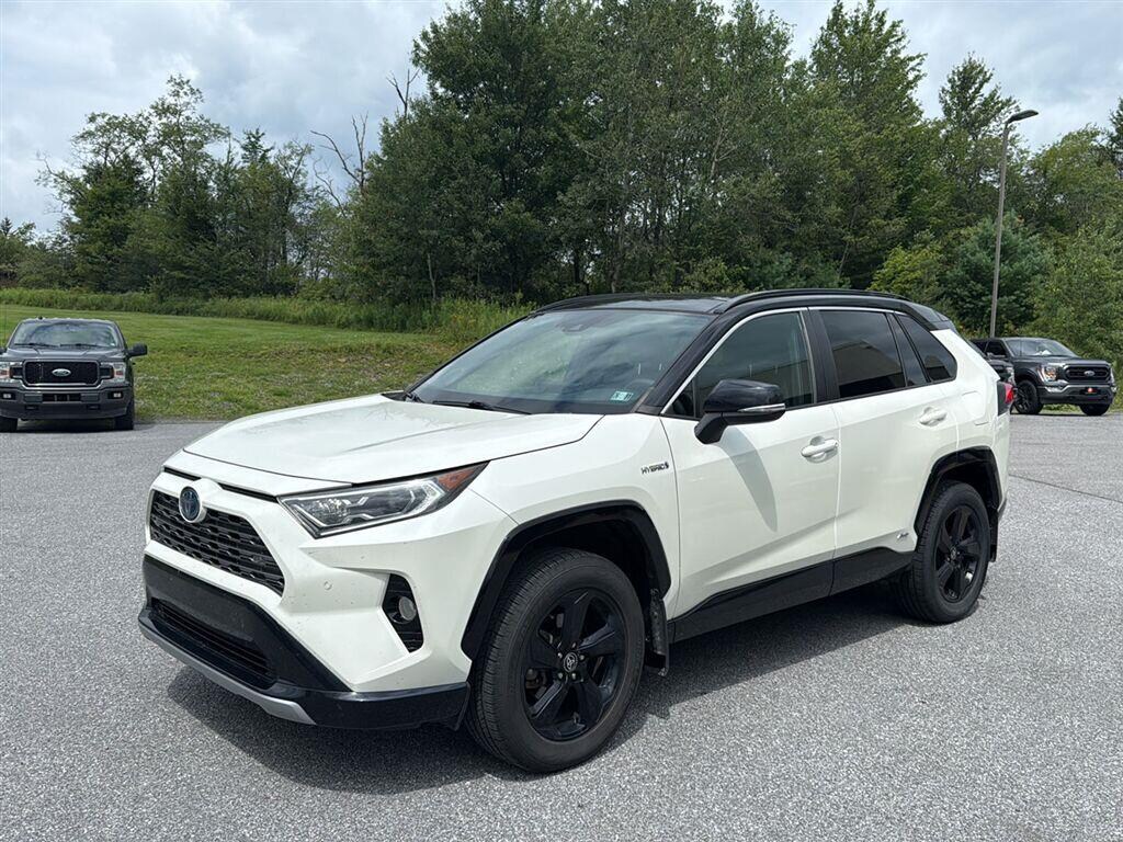 Used 2021 Toyota RAV4 Hybrid XSE SUV