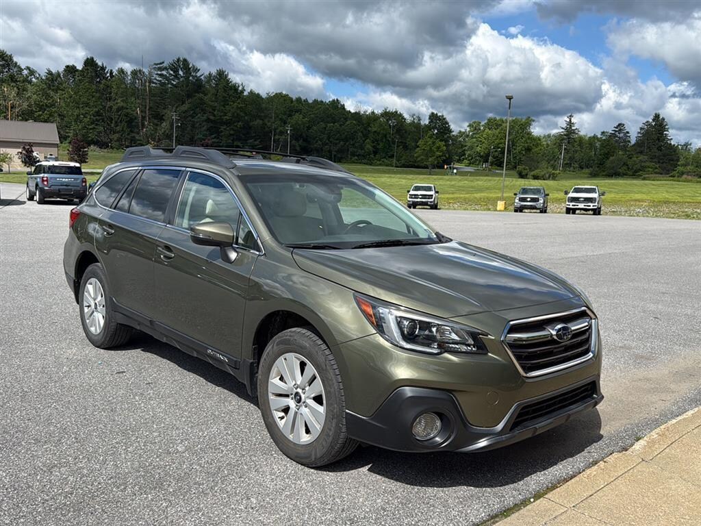 Used 2019 Subaru Outback 2.5i Premium SUV