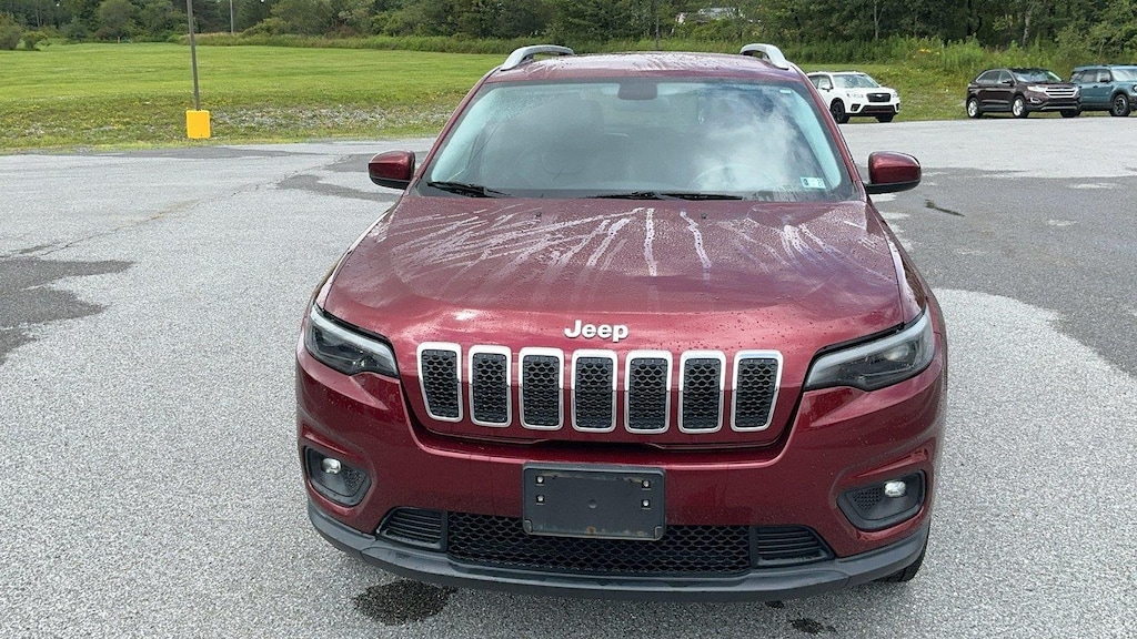Used 2019 Jeep Cherokee Latitude Plus 4x4 SUV