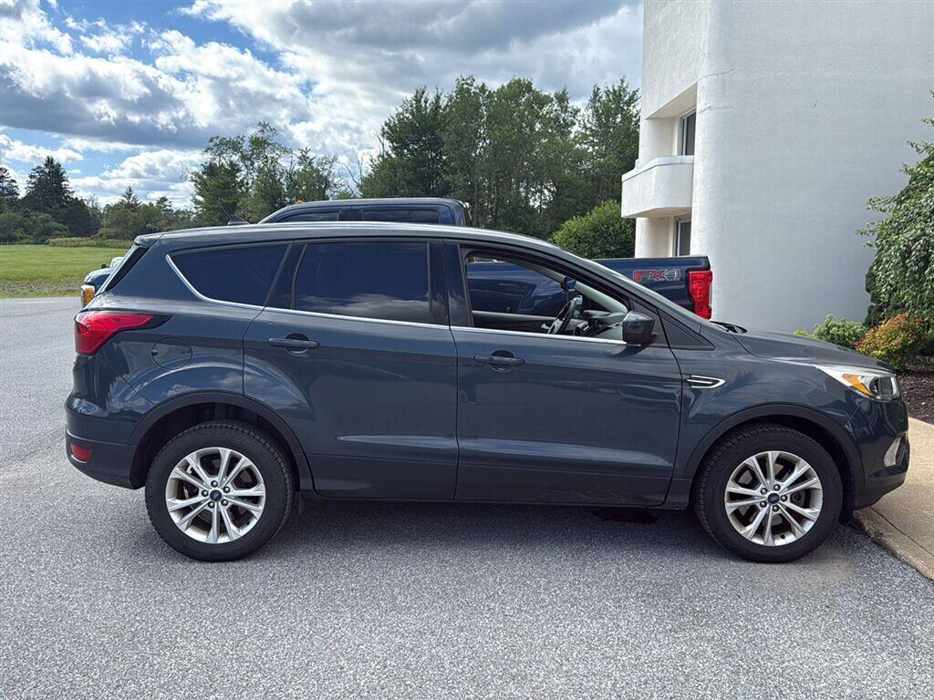 Used 2019 Ford Escape SE SUV