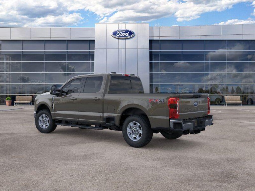 New 2026 Ford F-350 XLT Truck Crew Cab