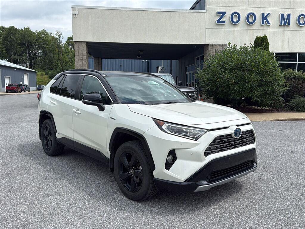 Used 2021 Toyota RAV4 Hybrid XSE SUV