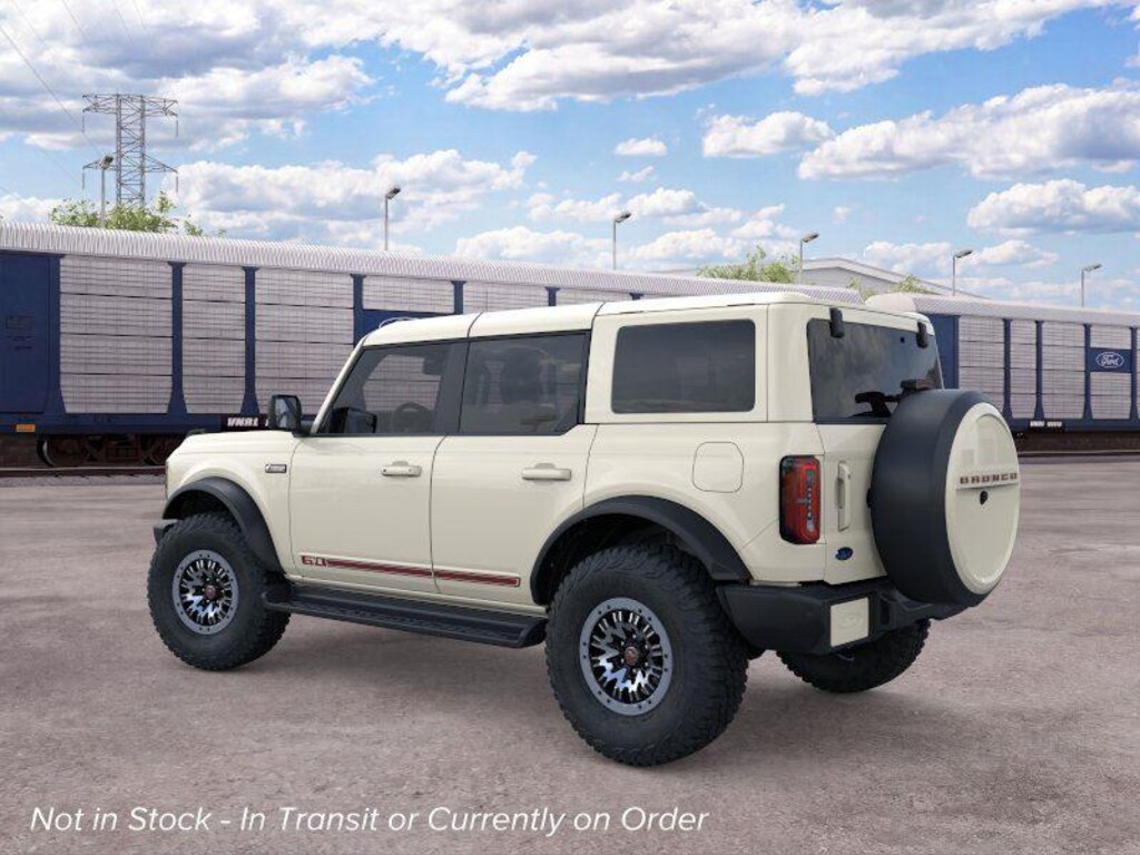New 2026 Ford Bronco Outer Banks SUV