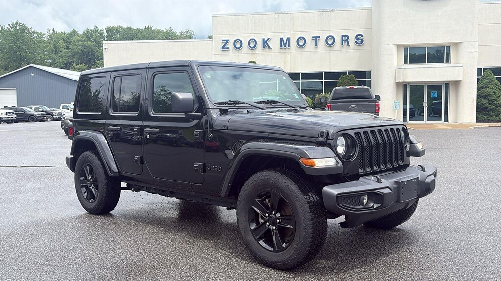 Used 2023 Jeep Wrangler 4-DOOR SAHARA 4X4 SUV