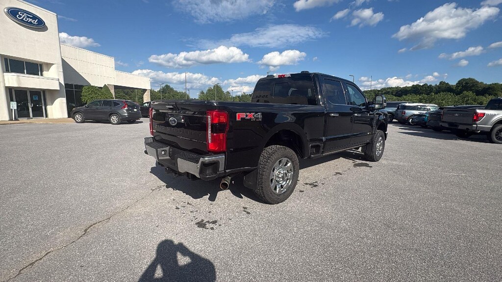 Used 2023 Ford F-250 Truck Crew Cab