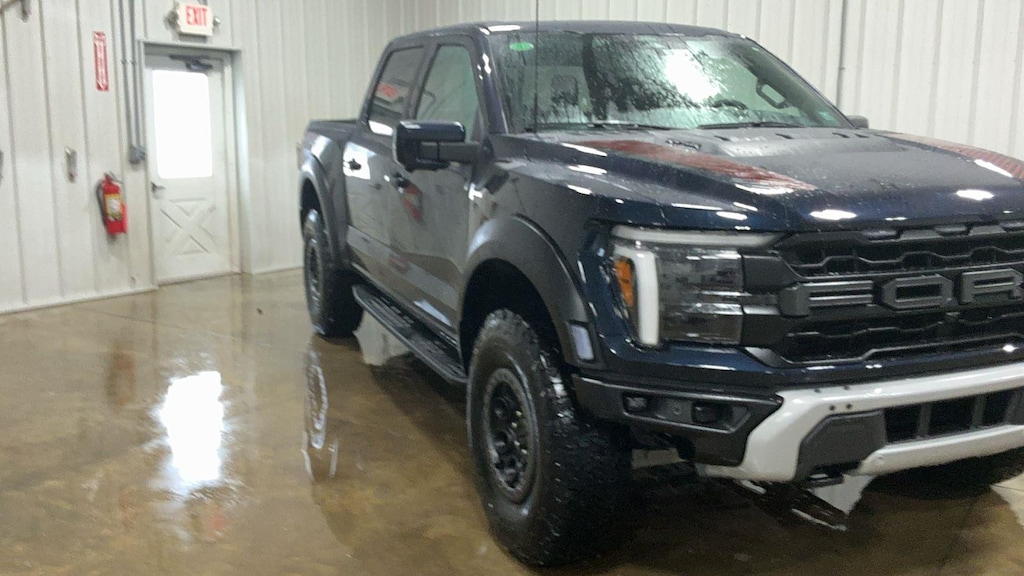 New 2025 Ford F-150 Raptor Truck SuperCrew Cab