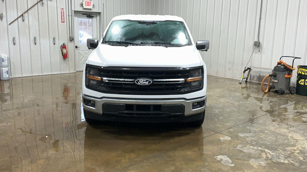 New 2025 Ford F-150 XLT Truck SuperCrew Cab