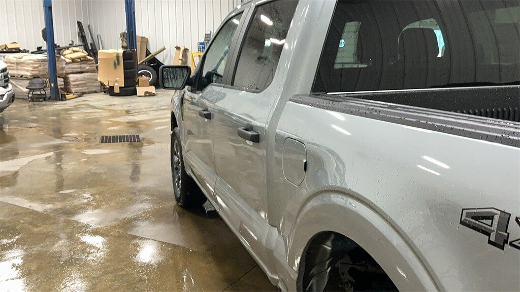 2025 Ford F-150 STX photo 2