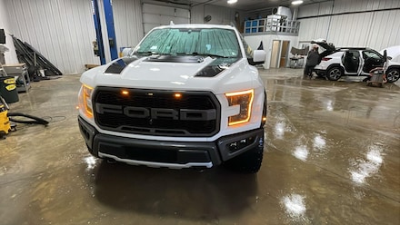 2020 Ford F-150 Raptor Truck SuperCrew Cab