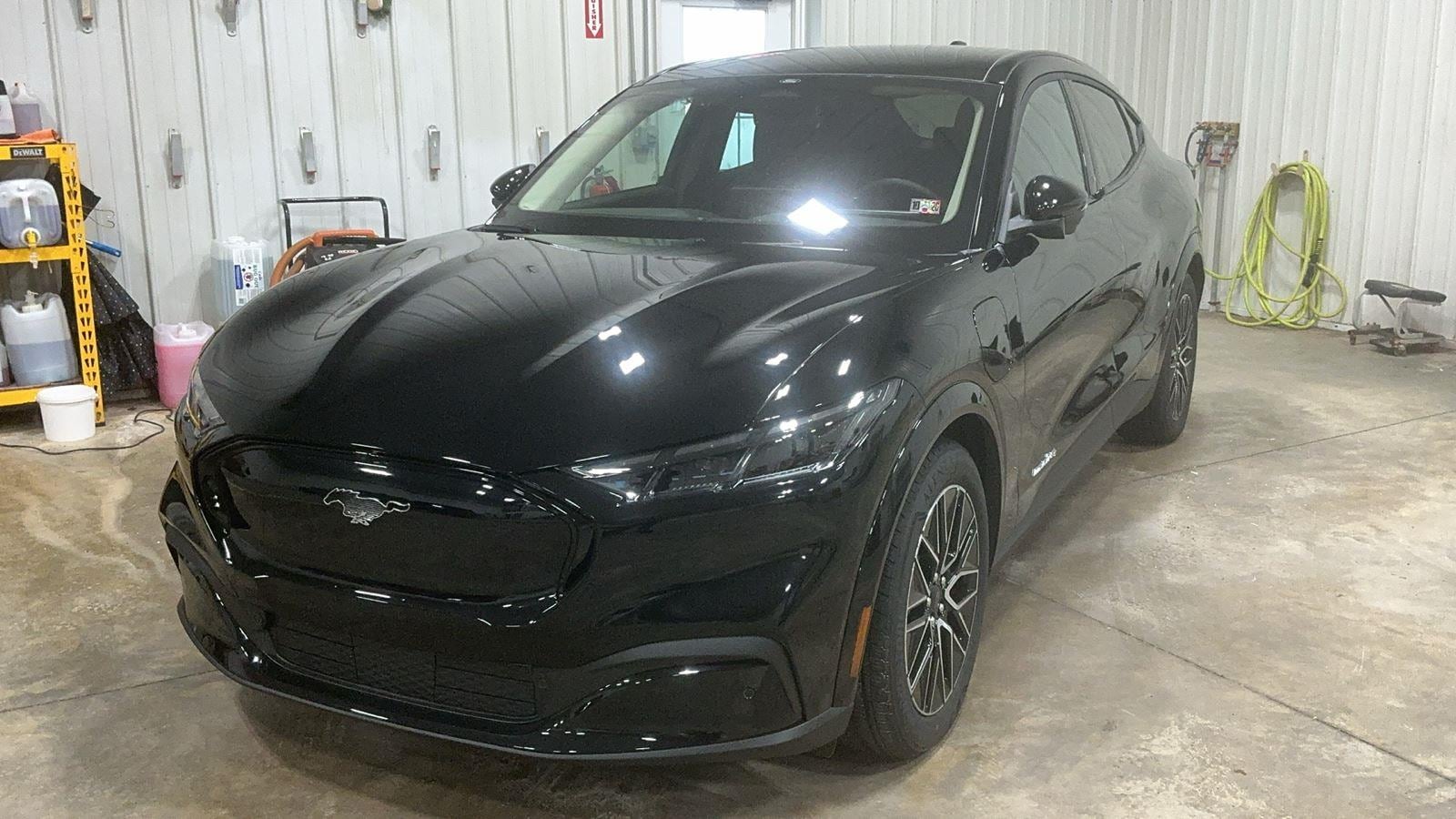 2025 Ford Mustang Mach-E Premium AWD's photo