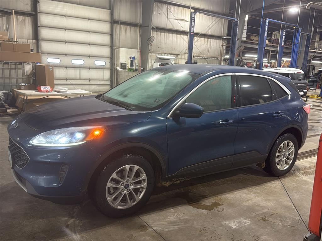 Used 2020 Ford Escape SE SUV