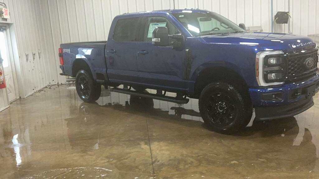 New 2026 Ford F-250 XLT Truck Crew Cab