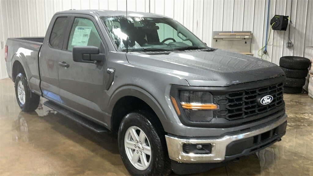 2025 Ford F-150 XL photo 3