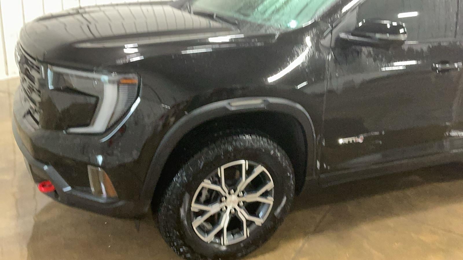 2024 GMC Acadia AT4 AWD's photo