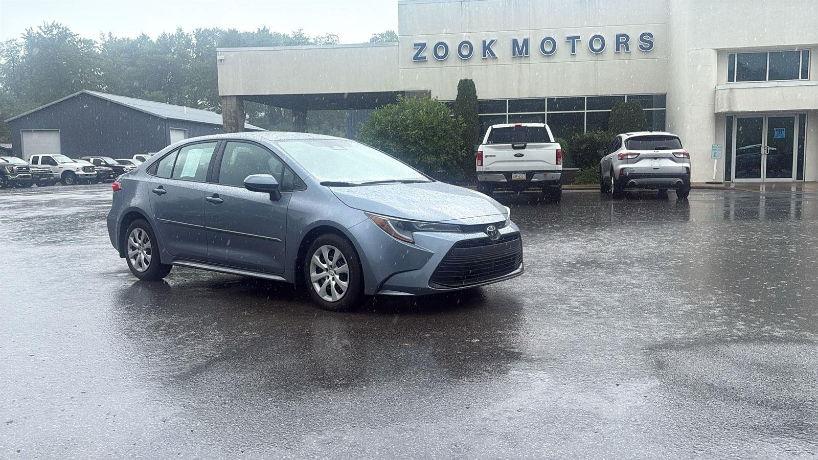 2023 Toyota Corolla LE Sedan I-4 cyl