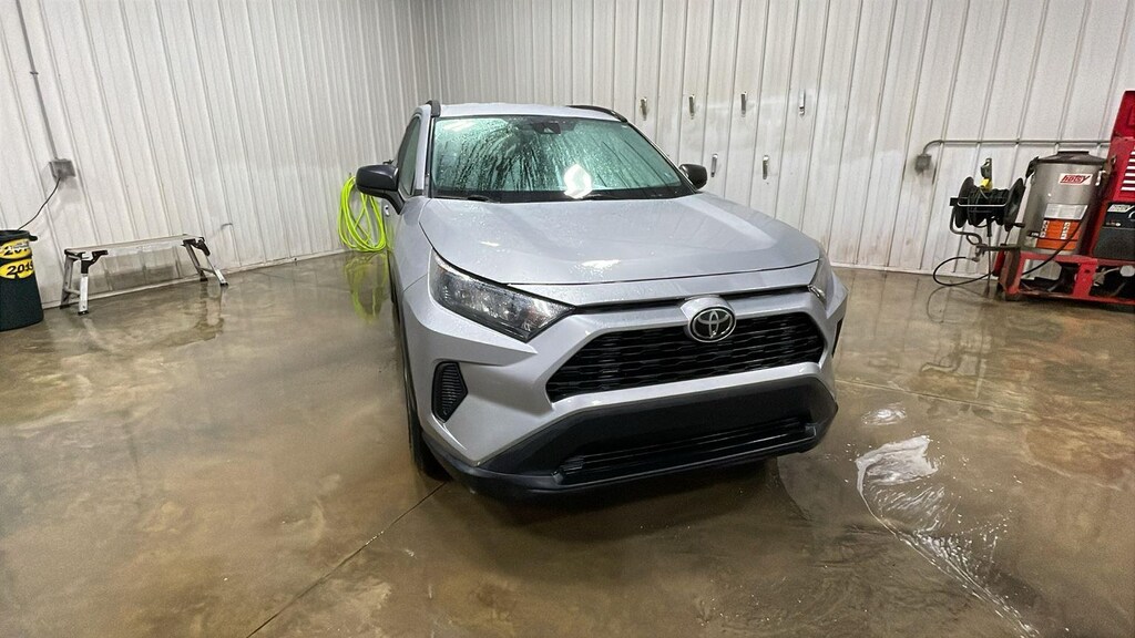 Used 2019 Toyota RAV4 LE SUV
