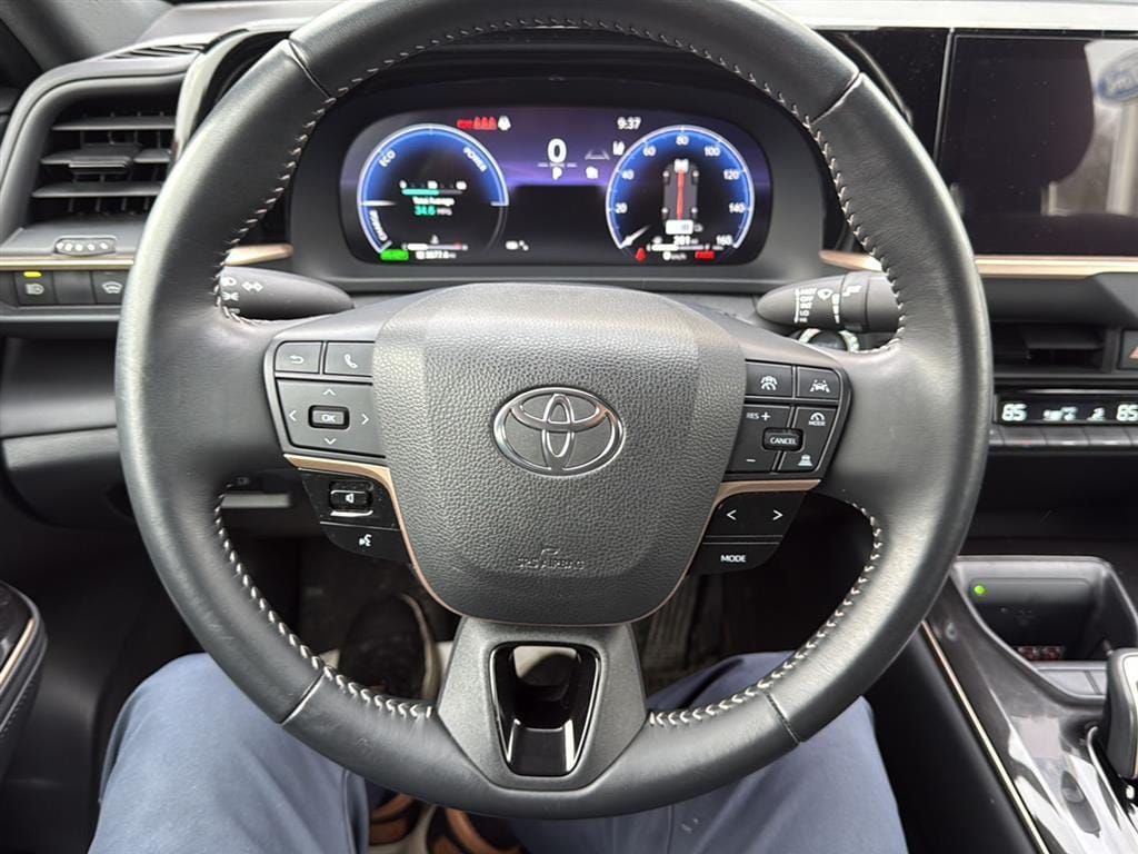 2024 Toyota Crown XLE