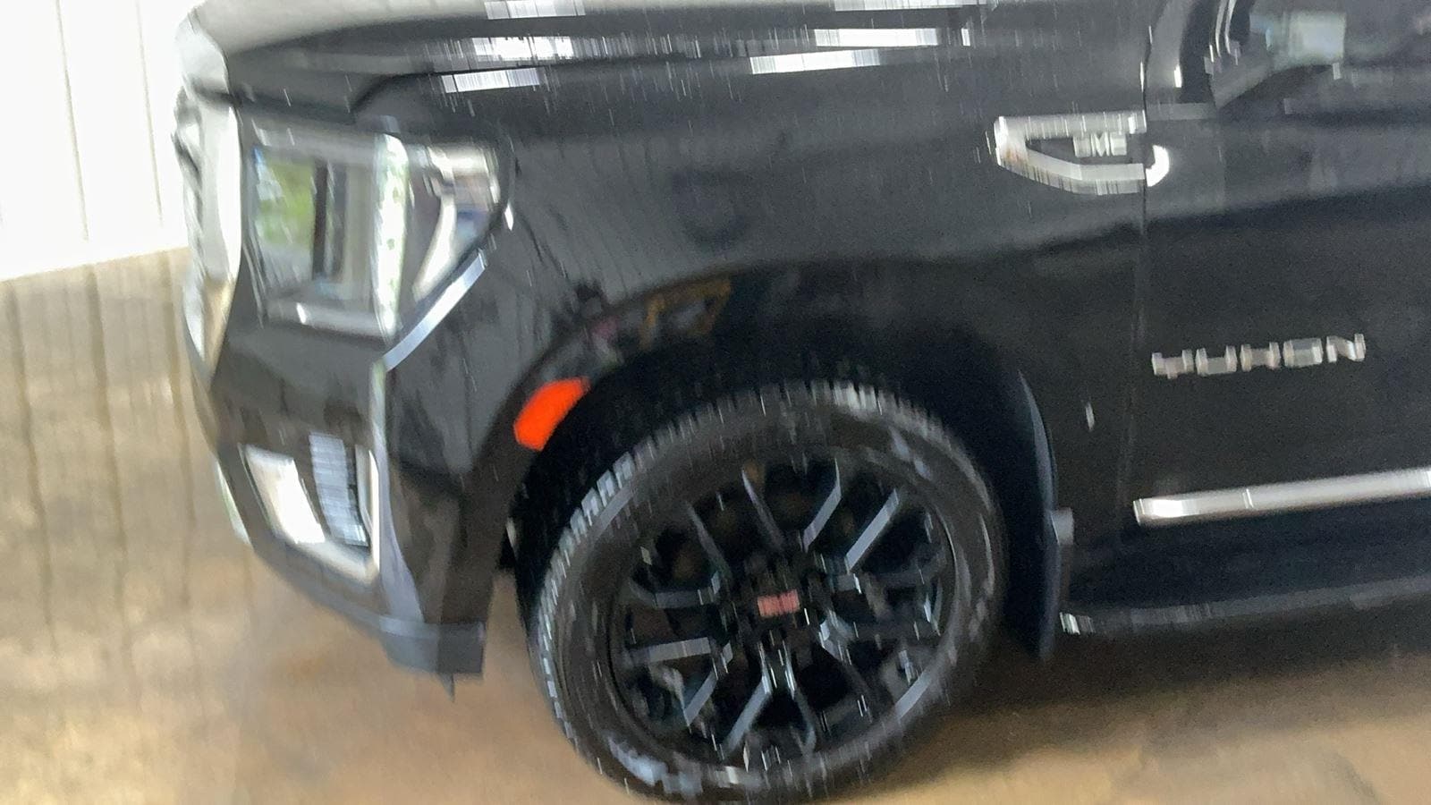 2022 GMC Yukon 4WD SLT's photo