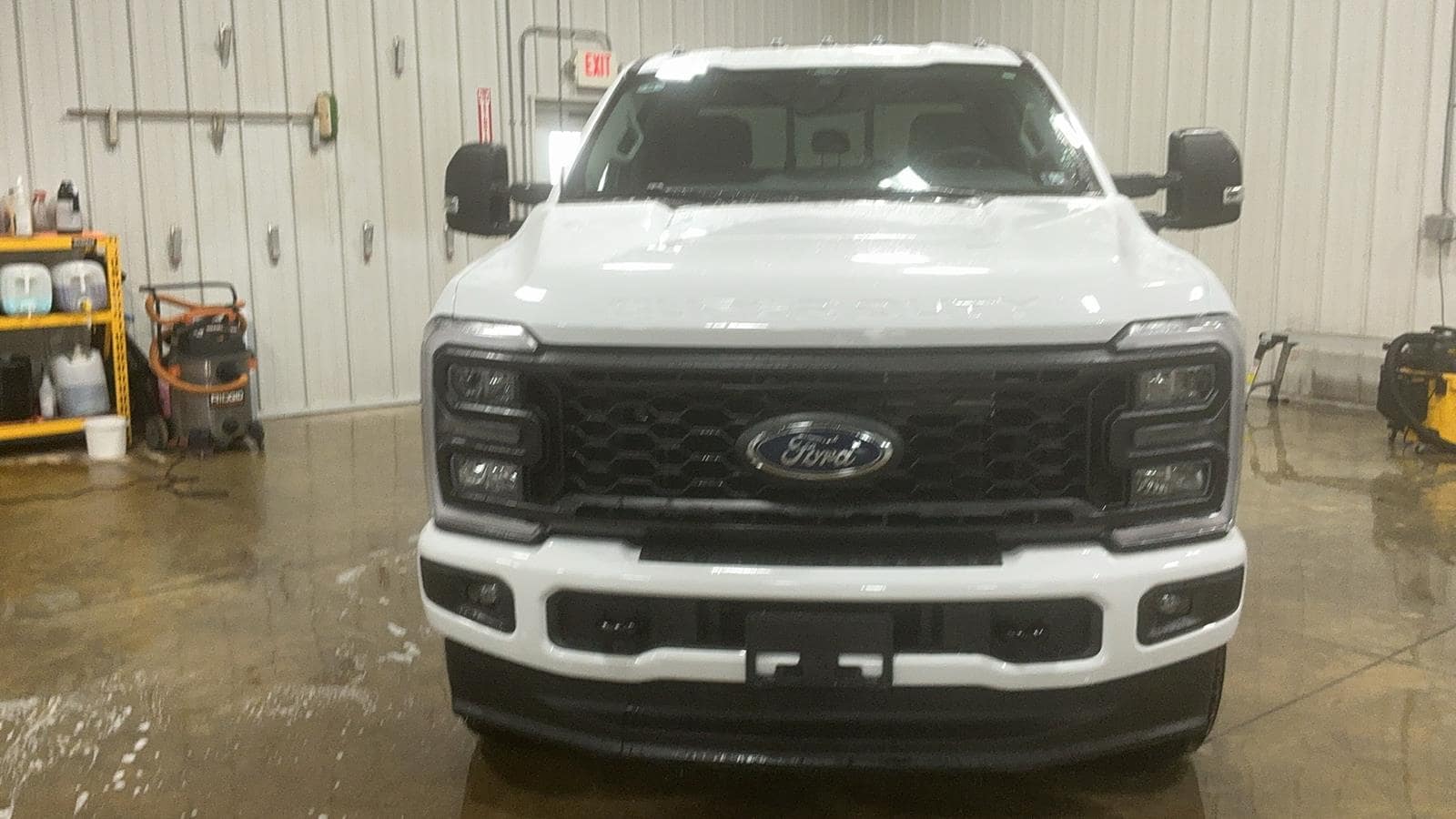 2026 Ford F-350 Super Duty XL's photo