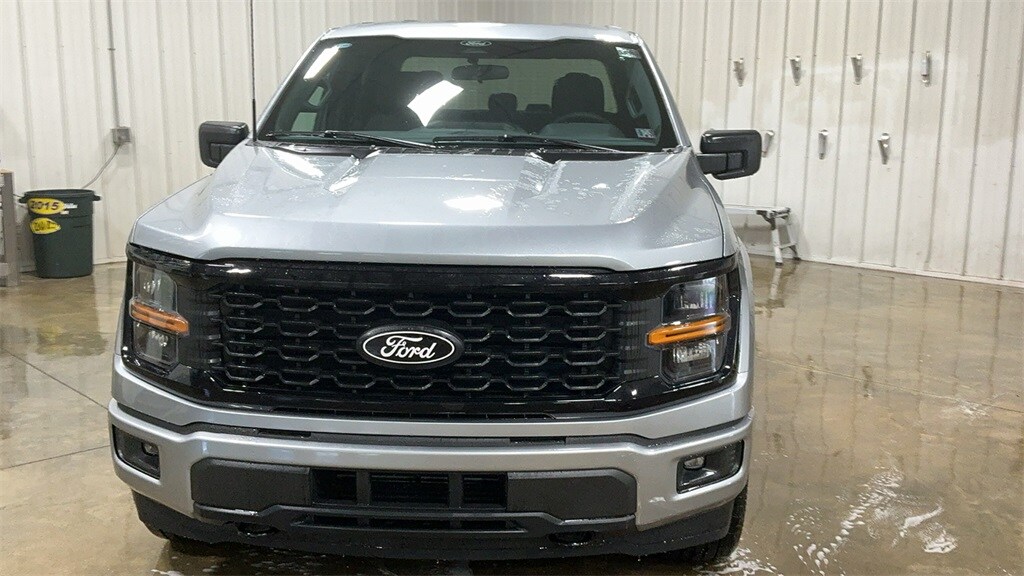 2025 Ford F-150 STX photo 2