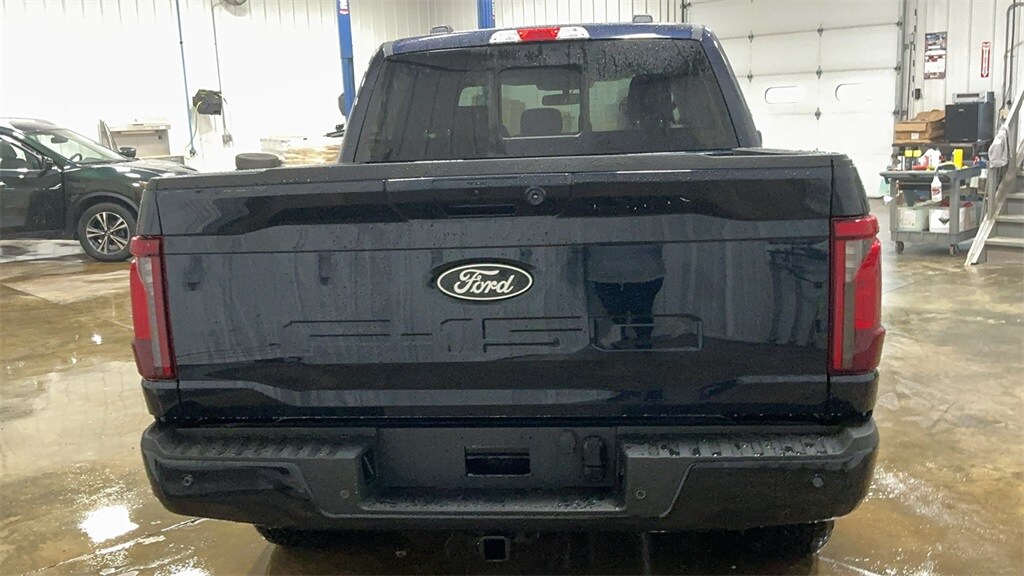 2025 Ford F-150 XLT photo 4