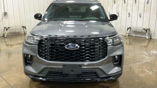 2025 Ford Explorer ST-Line SUV