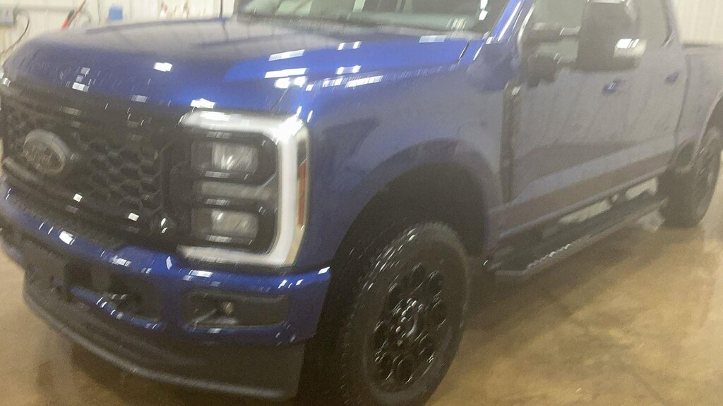 New 2026 Ford F-250 XLT Truck Crew Cab